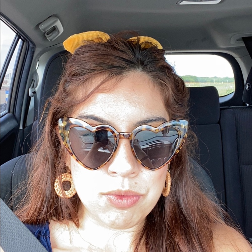 Meet your Posher, Gabriella